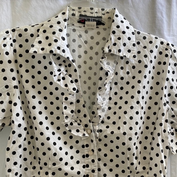 Button-down Polka-Dot Top Size: Large - Picture 3 of 6